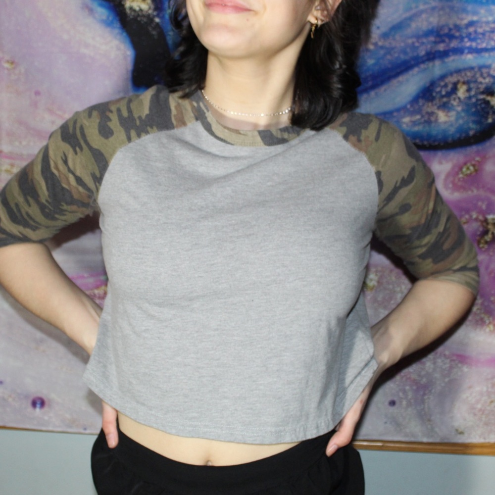 Camo long sleeve croptop